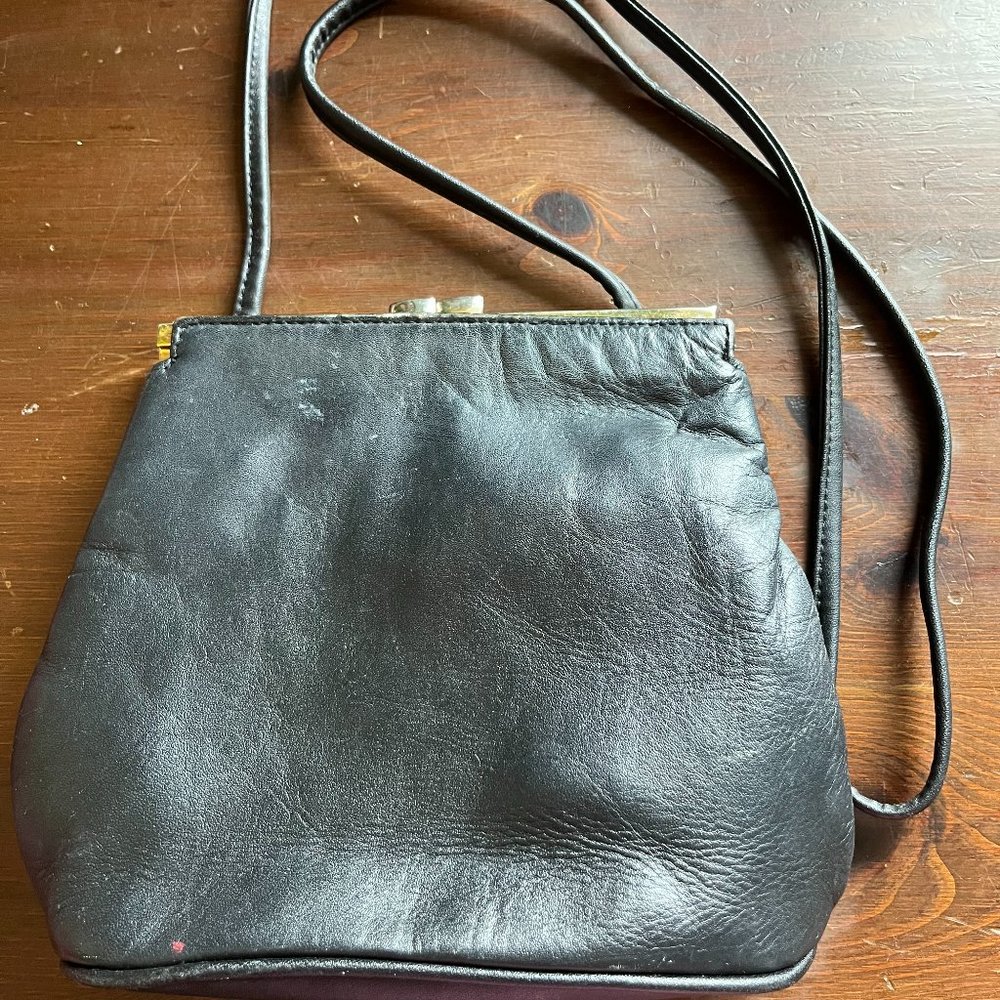 Giani Bernini Black Leather Purse Small Shoulder Strap